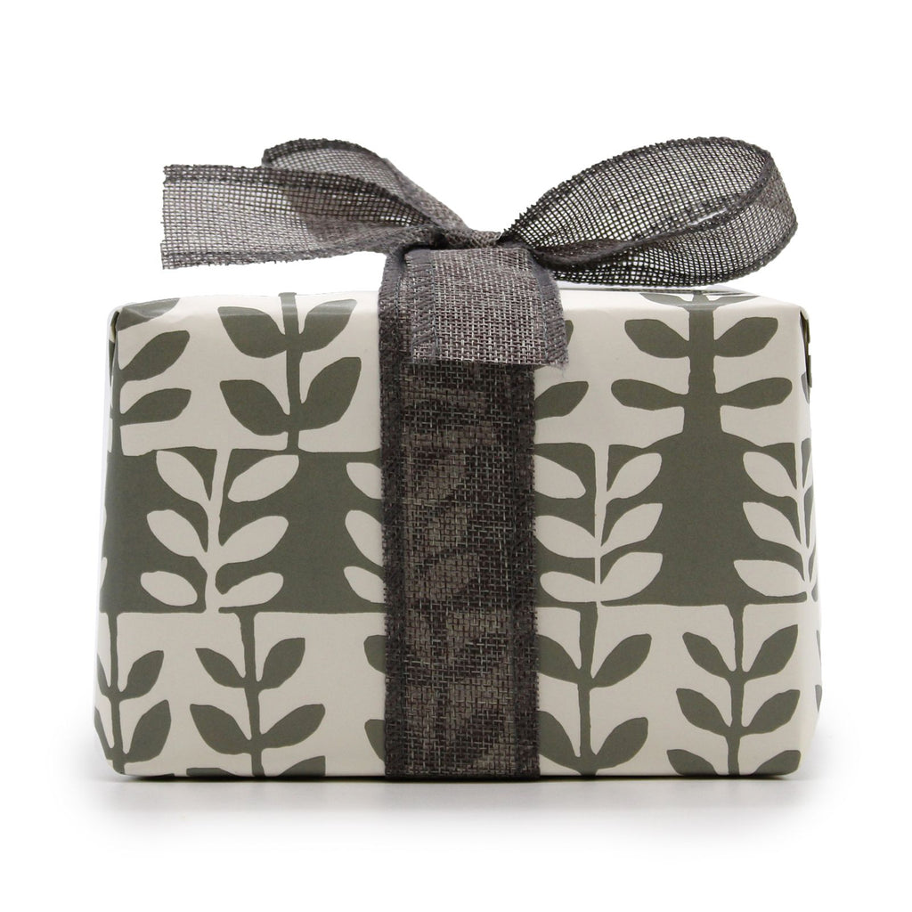 Agnes+Cat Geschenkbox „Velvet Moon Night“ (Kerze und Badebombe)