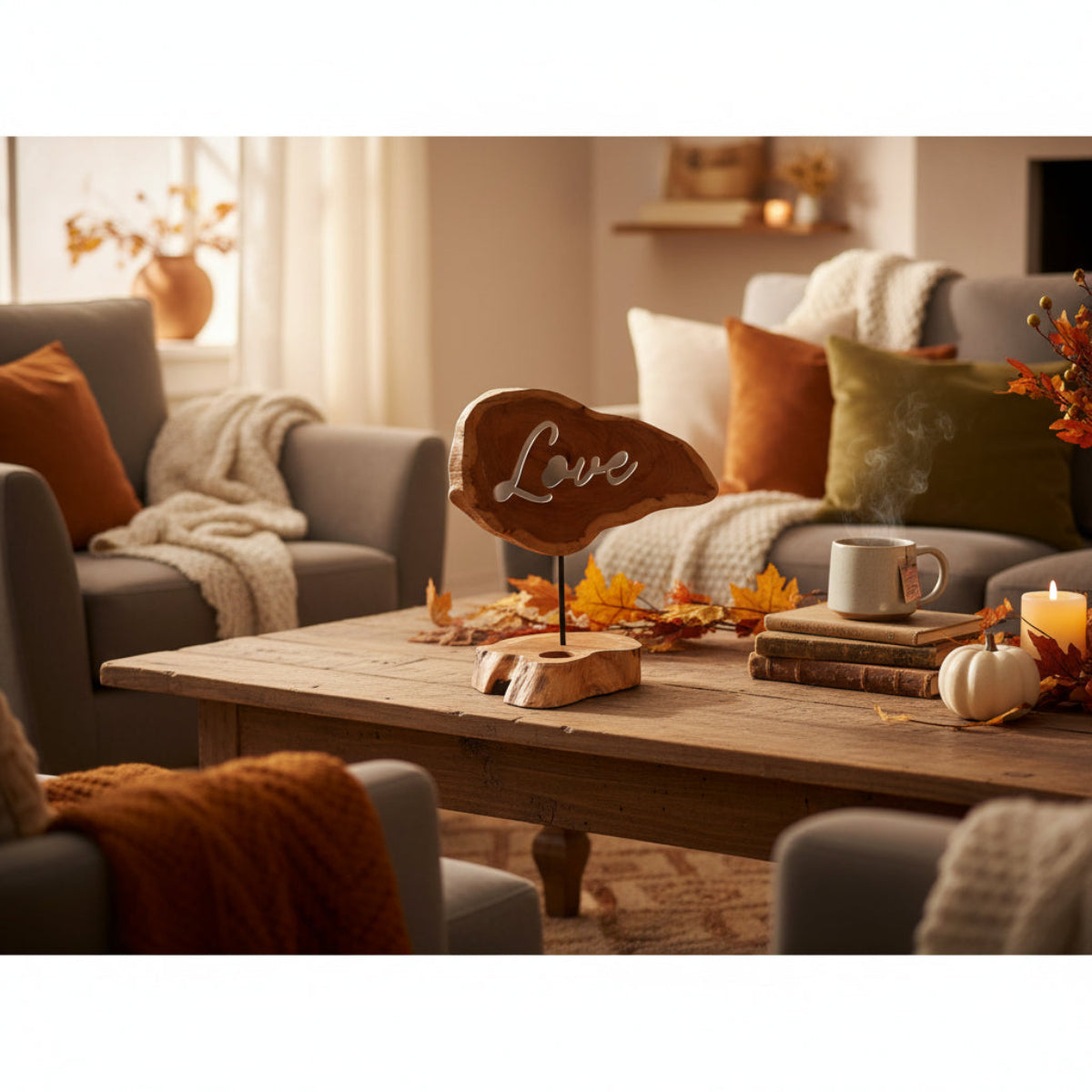 Love Teelichthalter aus Holz – Natürliche Wärme & Romantik (ca. 15 × 15 × 3 cm)