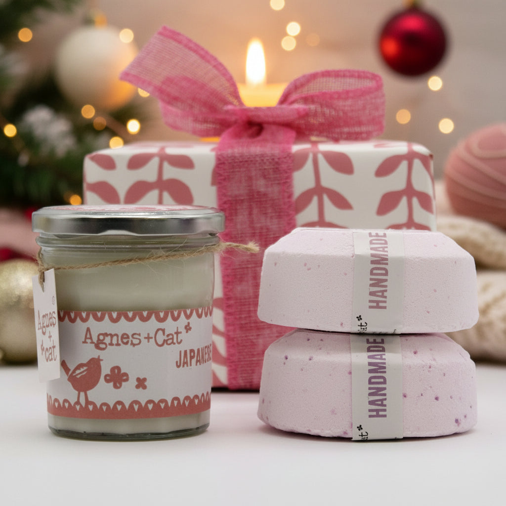 Agnes+Cat Geschenkbox „Cosy Coffee Morning“ (Kerze und Badebombe)